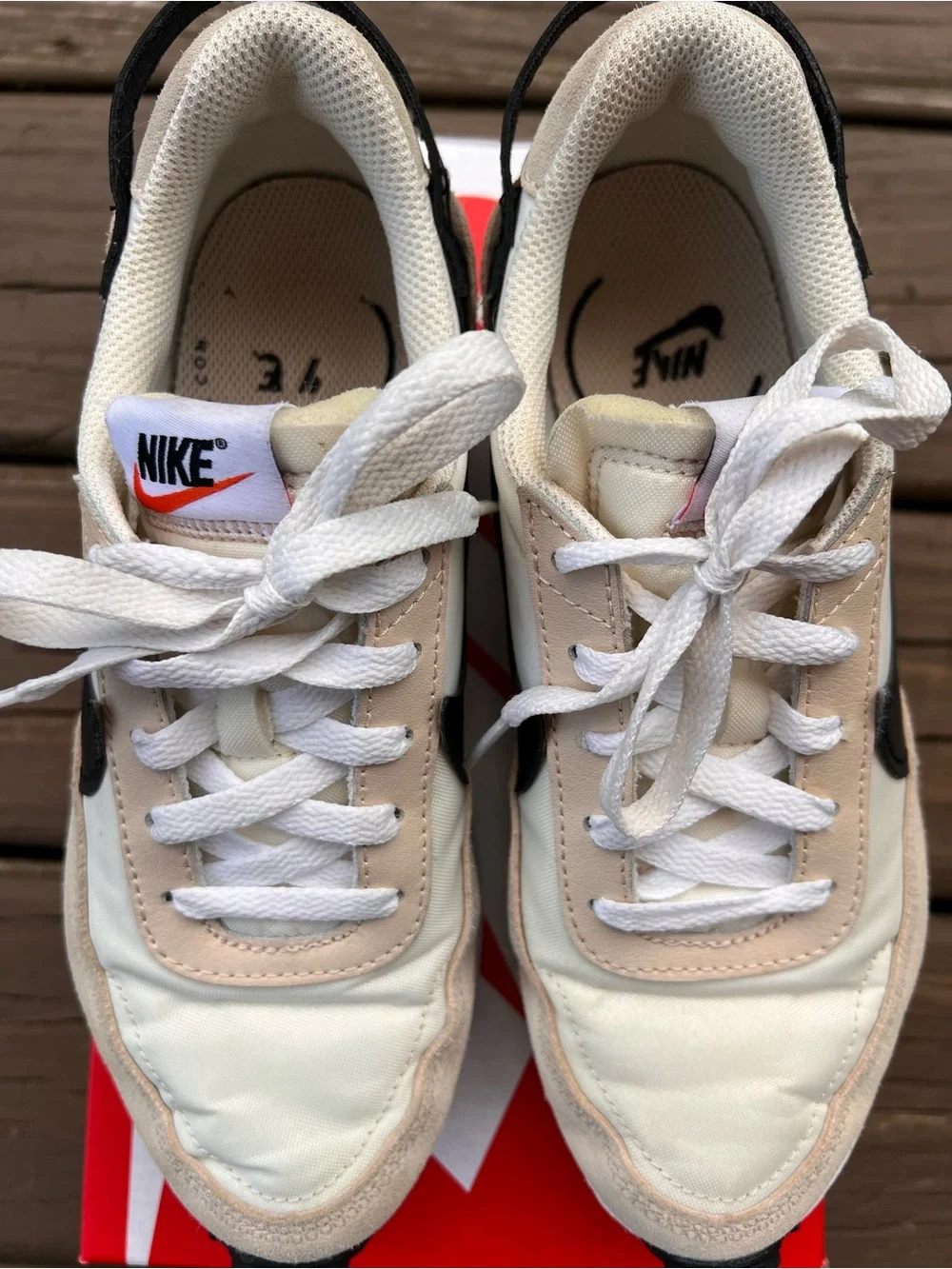 Women’s Nike Waffle Debut Sneakers - Black, Cream & Tan.